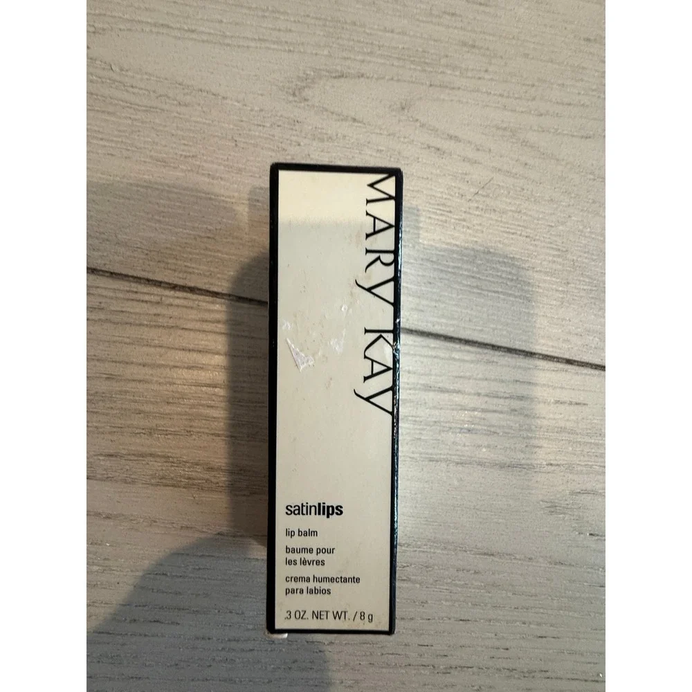 Mary Kay Satin Lips Lip Balm 0.3 oz 8g New in Box 031559 Hydrating Treatment